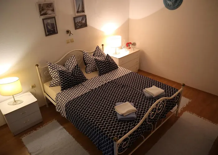 Apartment Mila Makarska