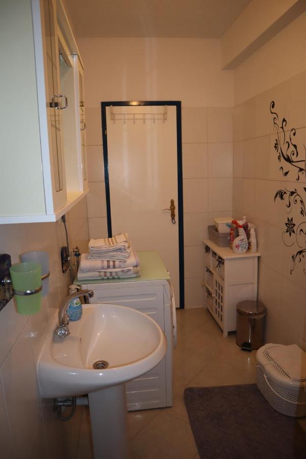 Mila Apartment *